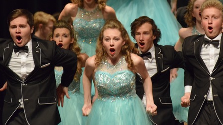 Show Choirs Head to Decatur, Illinois This Weekend
